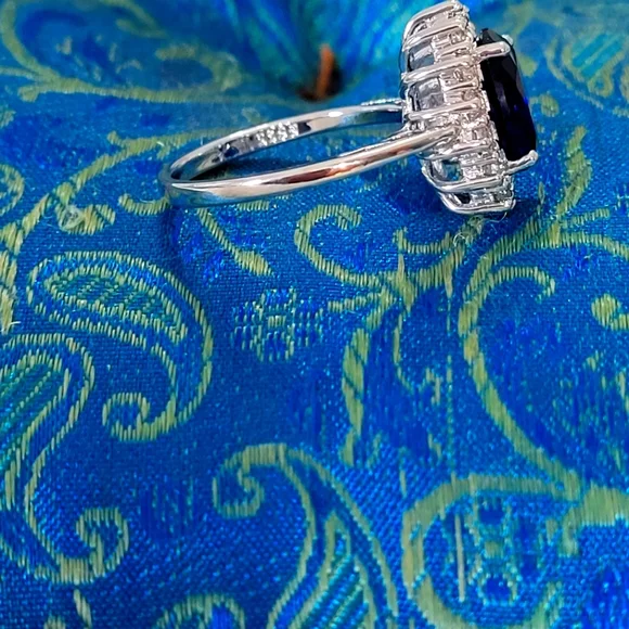 925S  Diana Engagement Ring 3.2 CT Lab Created  Sapphire Ring - Picture 3 of 5